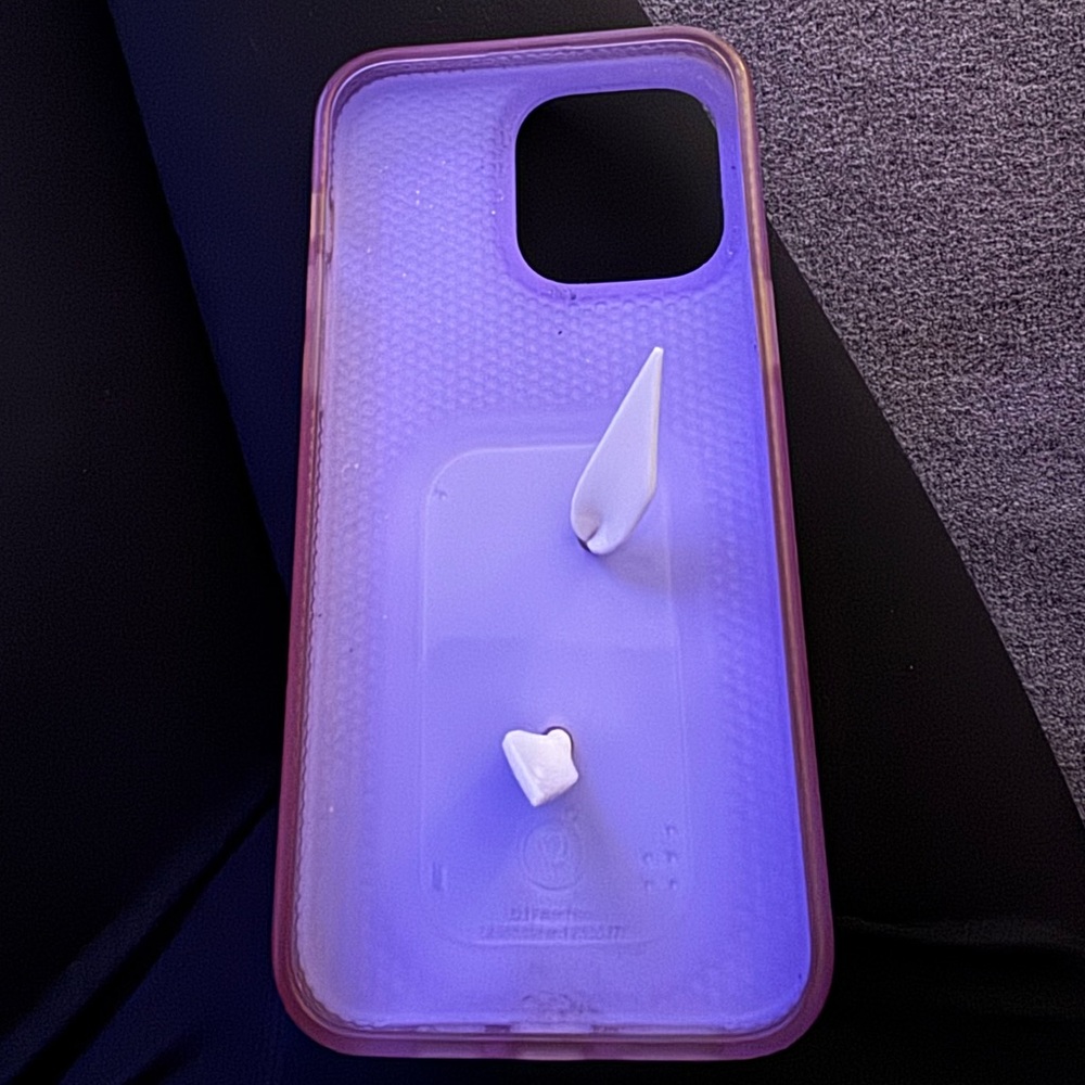 Loopy Case Smiley Face iPhone 15pro max case - Picture 2 of 2